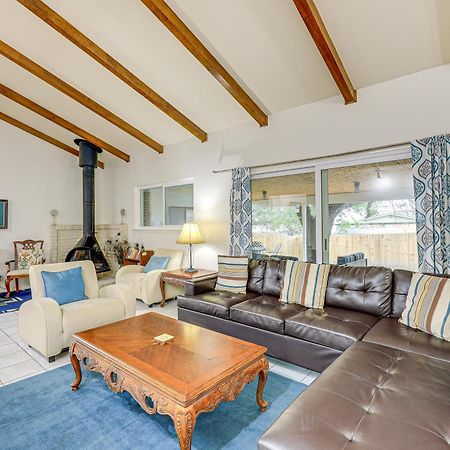 Charming San Antonio Abode About 10 Mi To River Walk! エクステリア 写真
