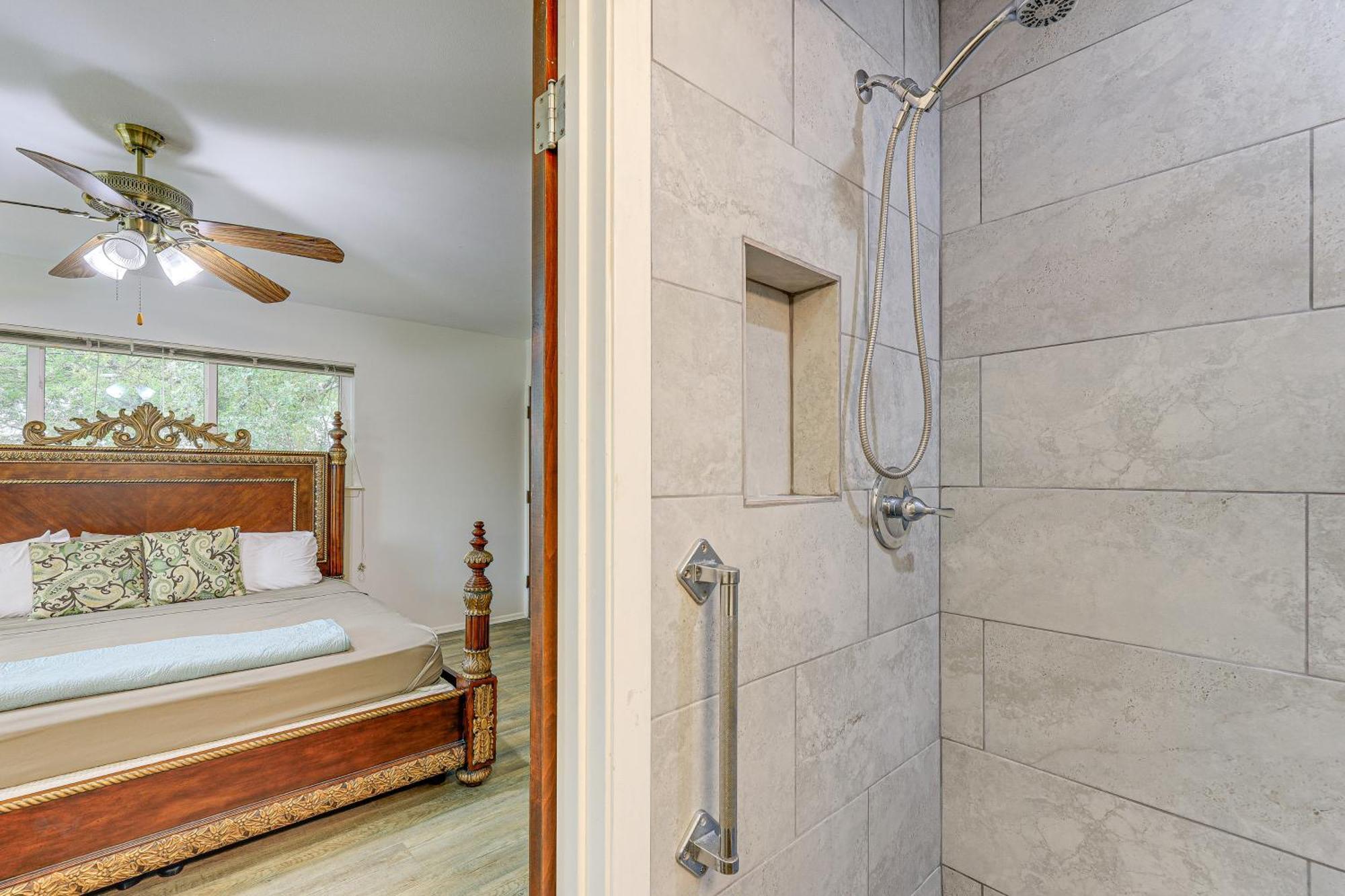 Charming San Antonio Abode About 10 Mi To River Walk! エクステリア 写真